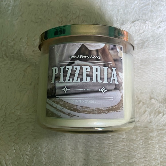 Bath & Body Works Other - RARE🔥 NEW Bath and Body Works Pizzeria 3-Wick Candle